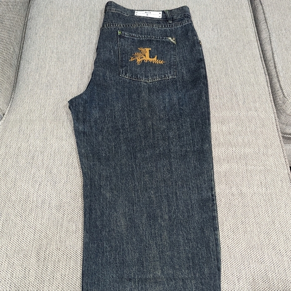 LRG Jeans - Picture 5 of 7